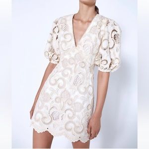 NWT Alexis Blanca Dress
